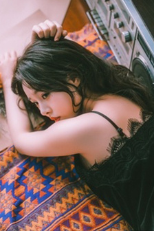 黑萝莉与白萝莉